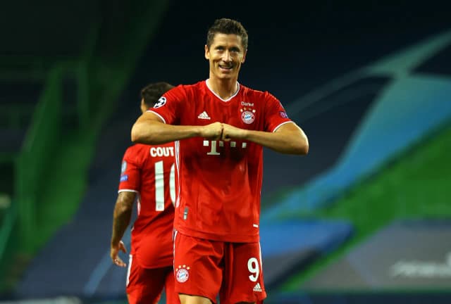 Ile zarabia Lewandowski na minutę? Kwoty, które zwalają z nóg! Ile zarabia Lewandowski na minutę? Kwoty, które zwalają z nóg!