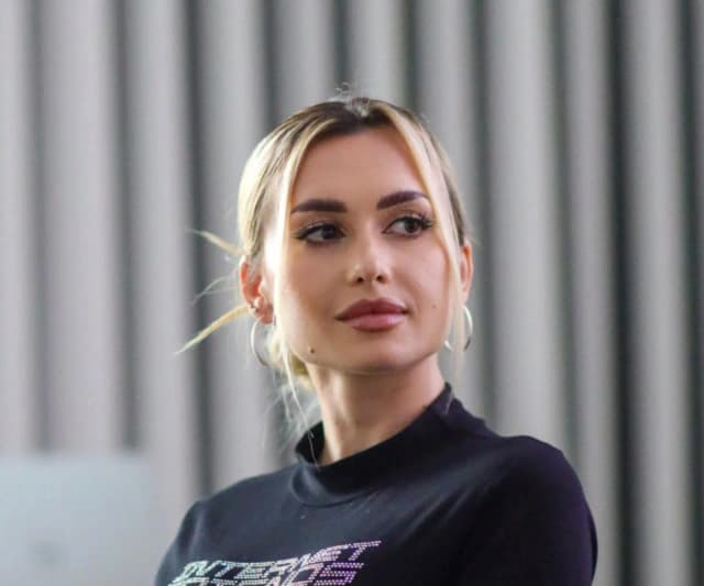Ile lat ma Wersow? Zaskakujący wiek najpopularniejszej influencerki w Polsce Ile lat ma Wersow? Zaskakujący wiek najpopularniejszej influencerki w Polsce